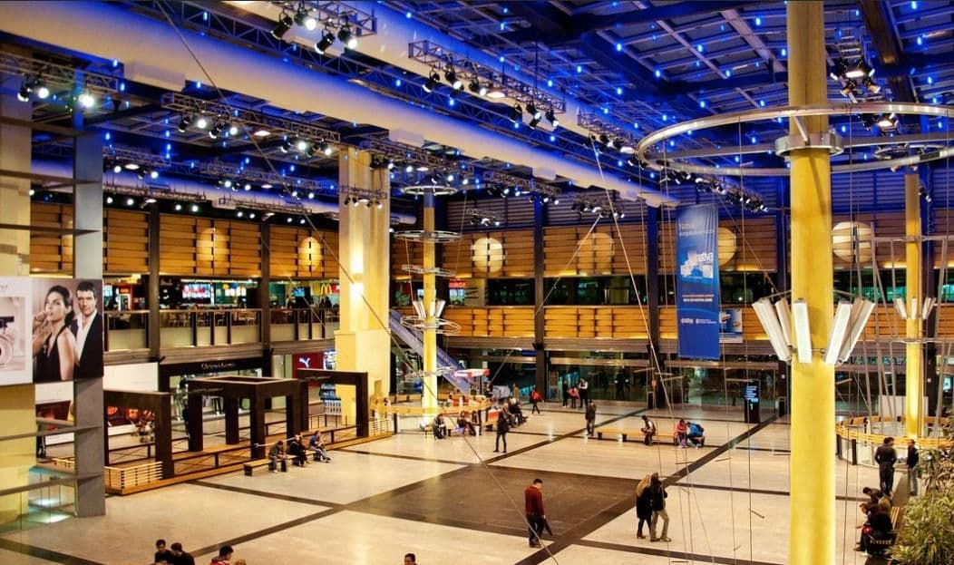 Los shopping centers reclaman que se habilite la actividad y advierten que hay 50.000 empleos en juego