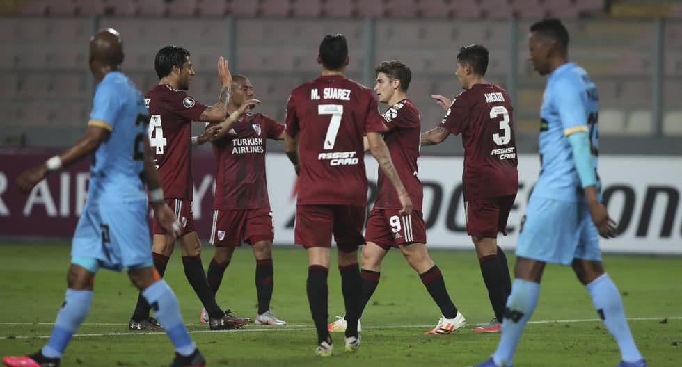 River goleó a Binacional y trepó en su grupo