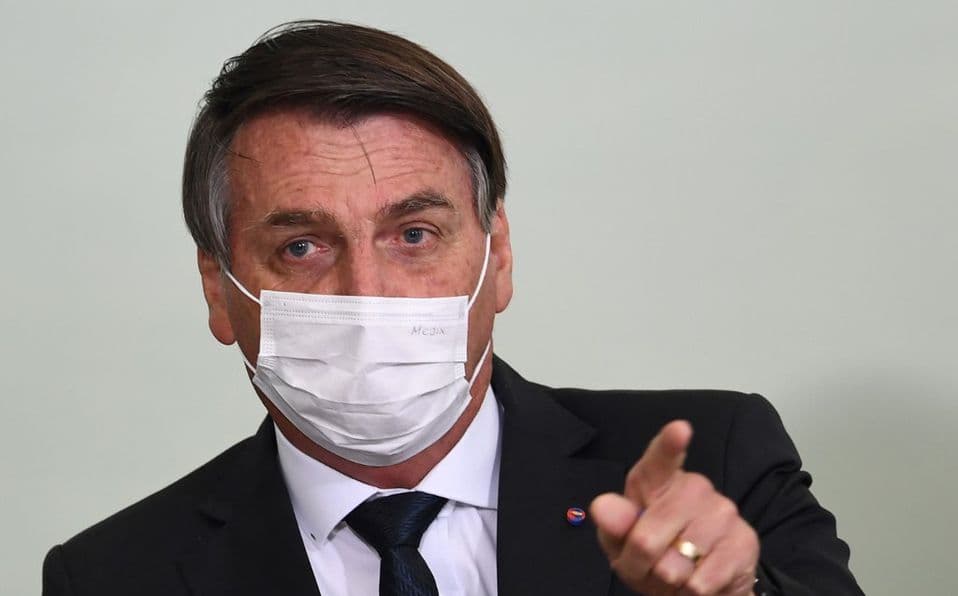 Jair Bolsonaro tuvo que ser internado