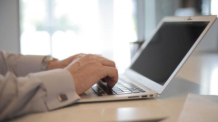 Compra de dólares: bancos ya venden por homebanking