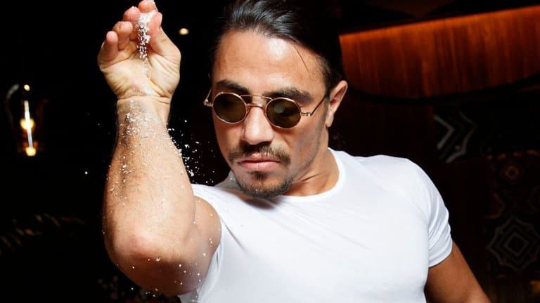 Cerraron el nuevo restaurante del popular “Salt Bae” por violaciones a las restricciones de coronavirus
