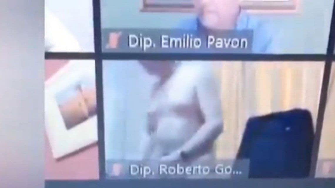«Se me cayó el tereré»: la excusa de un diputado paraguayo que sesionó desnudo