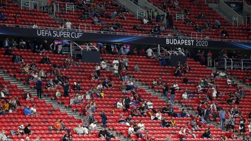La UEFA permitiría el público en la Champions League