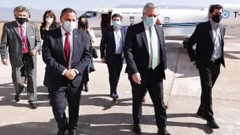 Tras las ideas y vueltas sobre el libre tránsito de recuperados de coronavirus, Alberto Fernández visita La Rioja