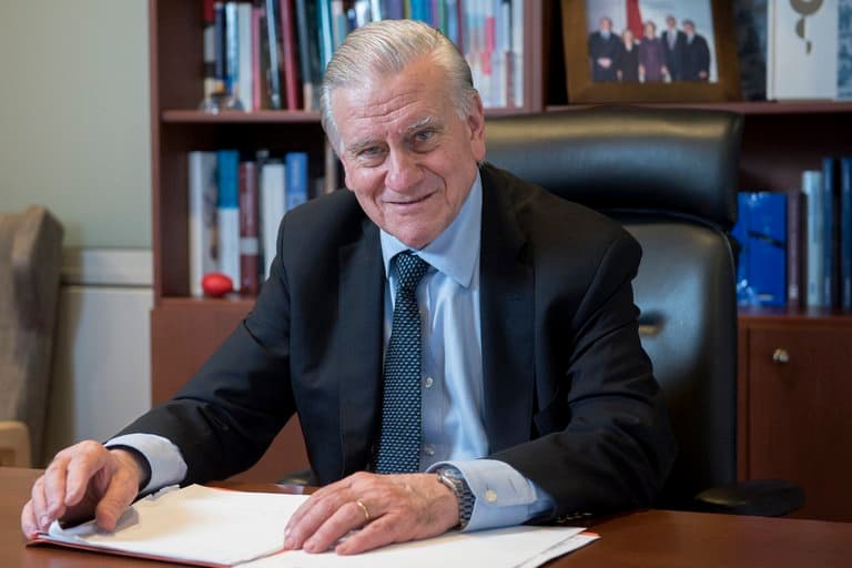 Valentín Fuster, experto en cardiología: “no vamos a estar libres de este virus”