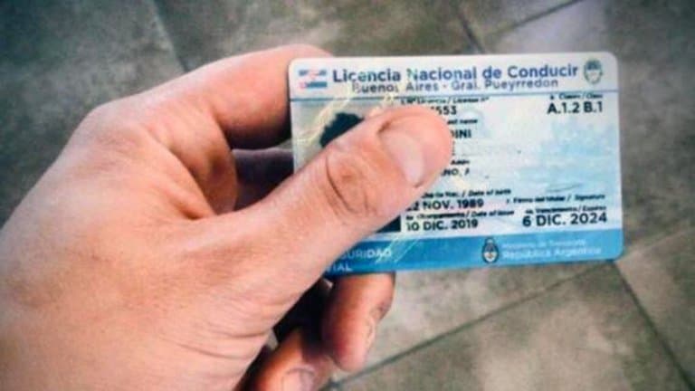 La provincia de Buenos Aires prorrogó por un año el vencimiento de las licencias de conducir que caducaban en el 2020