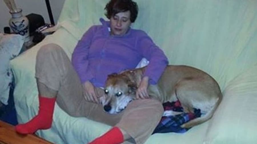 Ébola en España: Teresa Romero mejora y todavía no sabe que sacrificaron a su perro