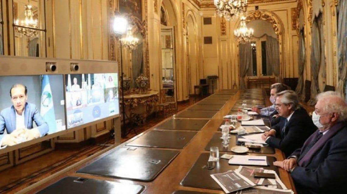 Alberto Fernández analizó con ocho gobernadores la situación epidemiológica y anunciará la nueva fase