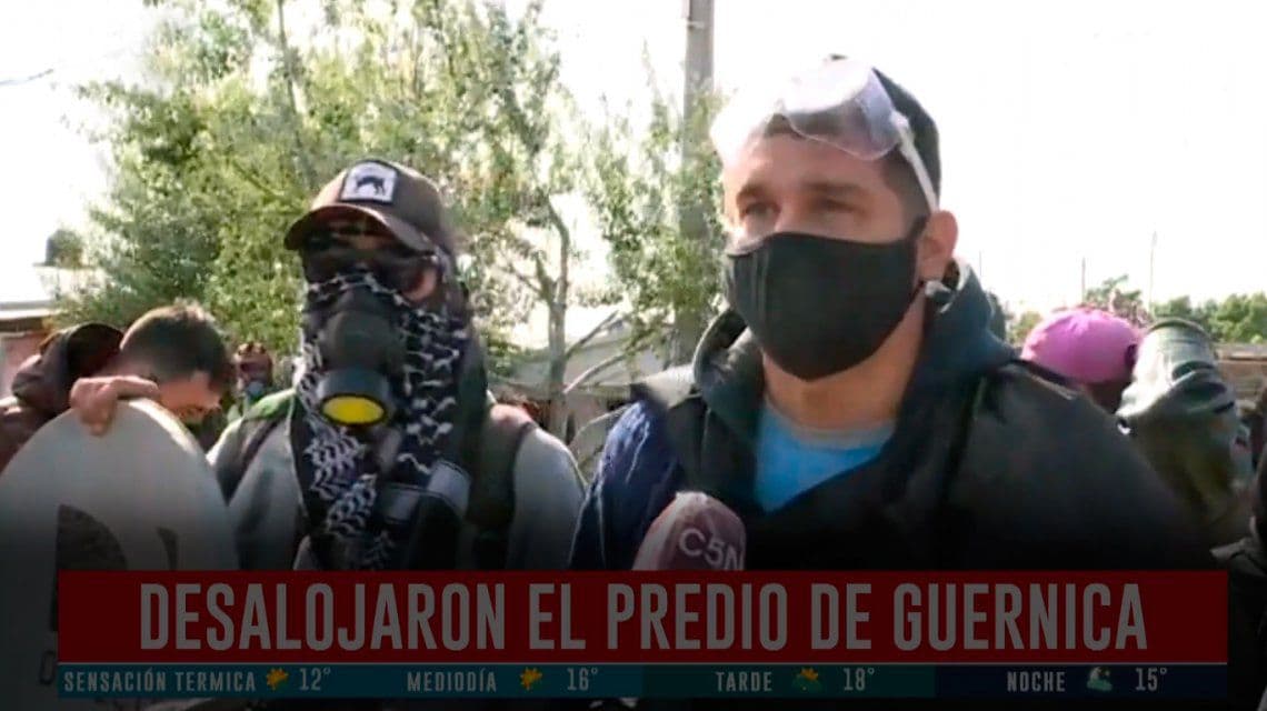 La amenaza tras el desalojo de la toma de Guernica: «Vamos a volver esta noche»