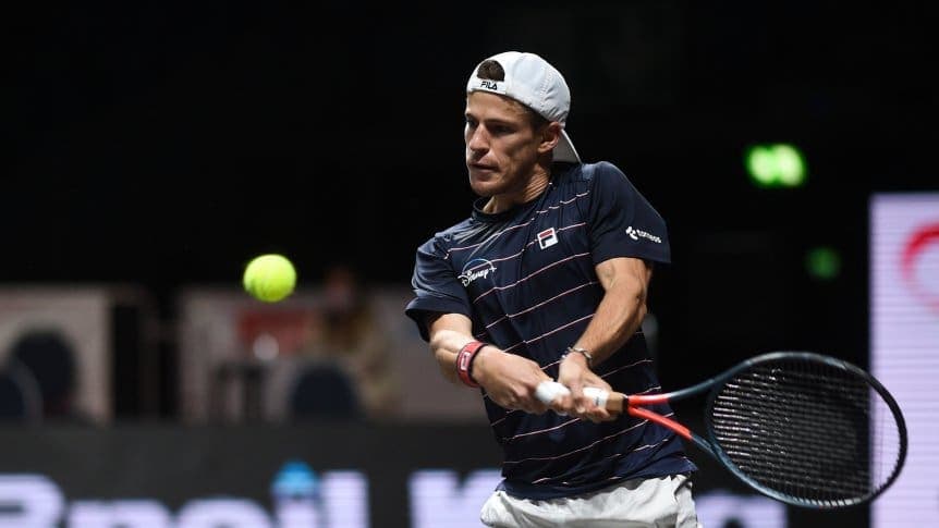 Schwartzman dio el primer paso en el Masters 1000 de París