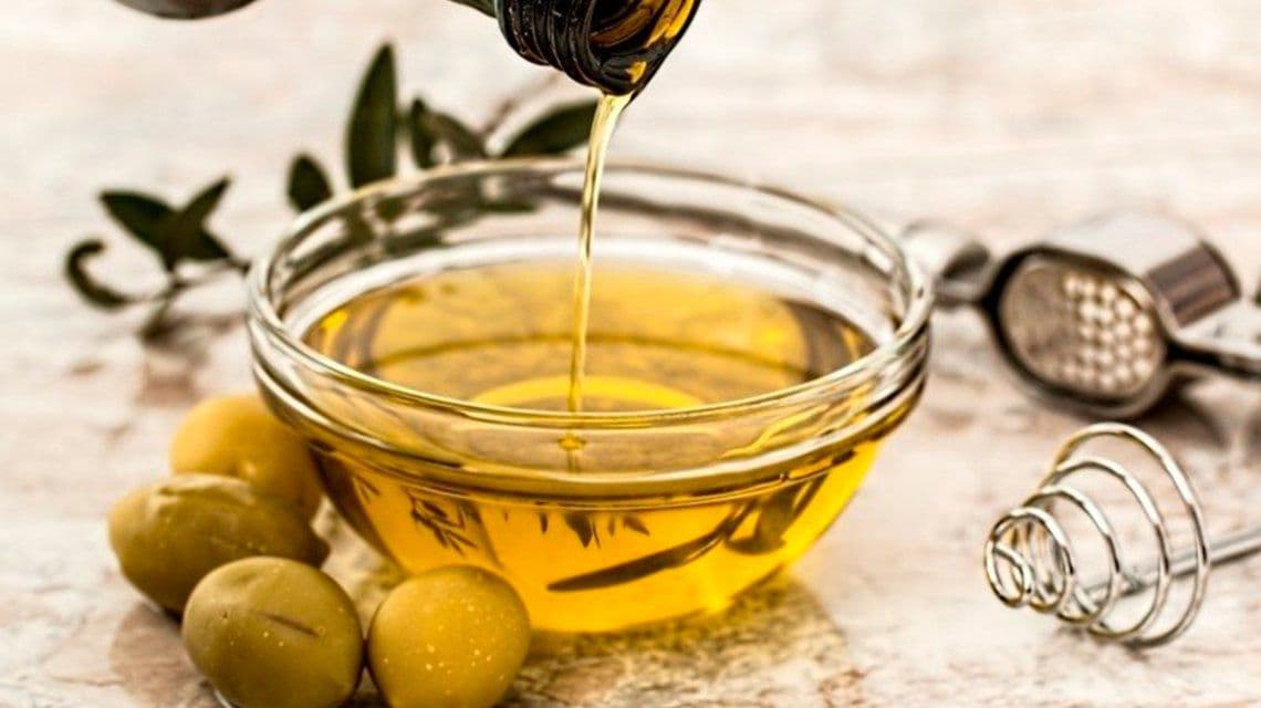 La ANMAT prohibió un aceite de oliva, una miel y un producto en escabeche