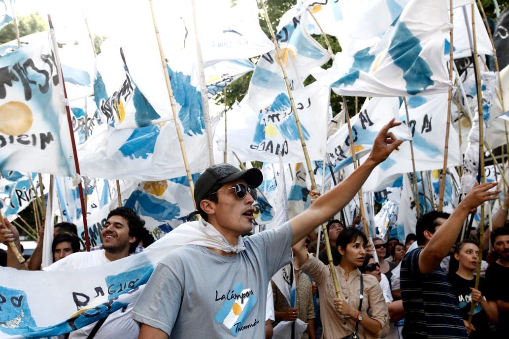 Grandes fortunas: con La Cámpora, los sindicatos y organizaciones sociales, el kirchnerismo ocupa la calle para respaldar el impuesto