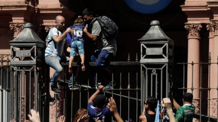 El comunicado del Ministerio de Seguridad de la Nación tras los incidentes en el velatorio