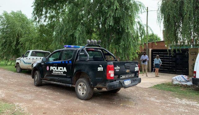 Crimen en Funes: hallan muerto a un hombre con la cara tapada y dos heridas en el cuerpo