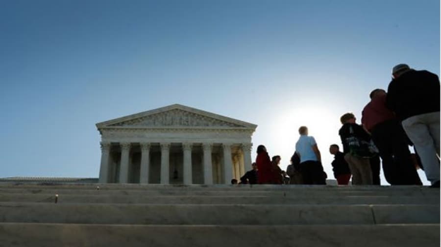 El Supremo de EEUU abre la vía al matrimonio gay en cinco Estados más