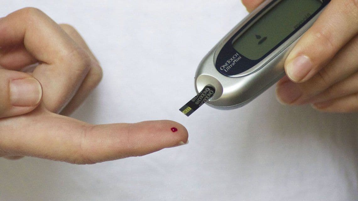 La ANMAT prohibió la comercialización de un medidor de glucosa en sangre