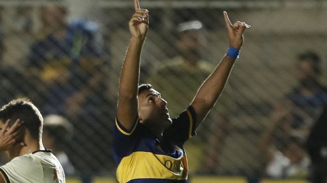 Acusan a Wanchope Ábila de participar en una fiesta clandestina en Córdoba