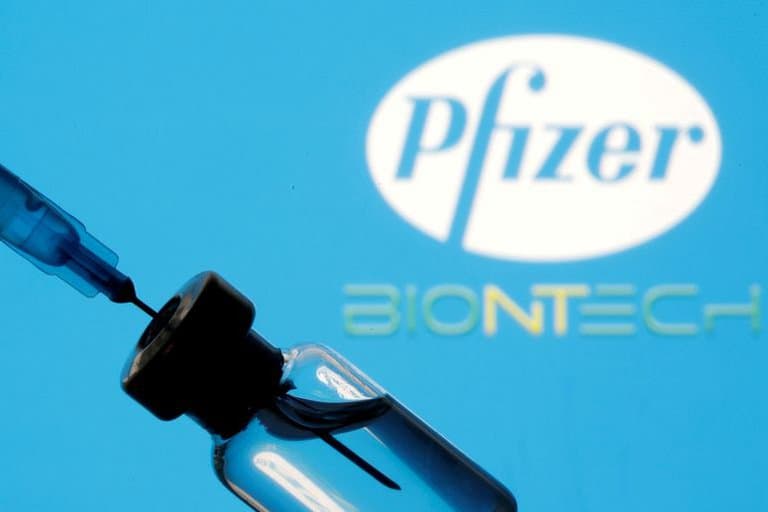 Pfizer y Moderna anunciaron que la variante sudafricana redujo la eficacia de sus vacunas contra el coronavirus
