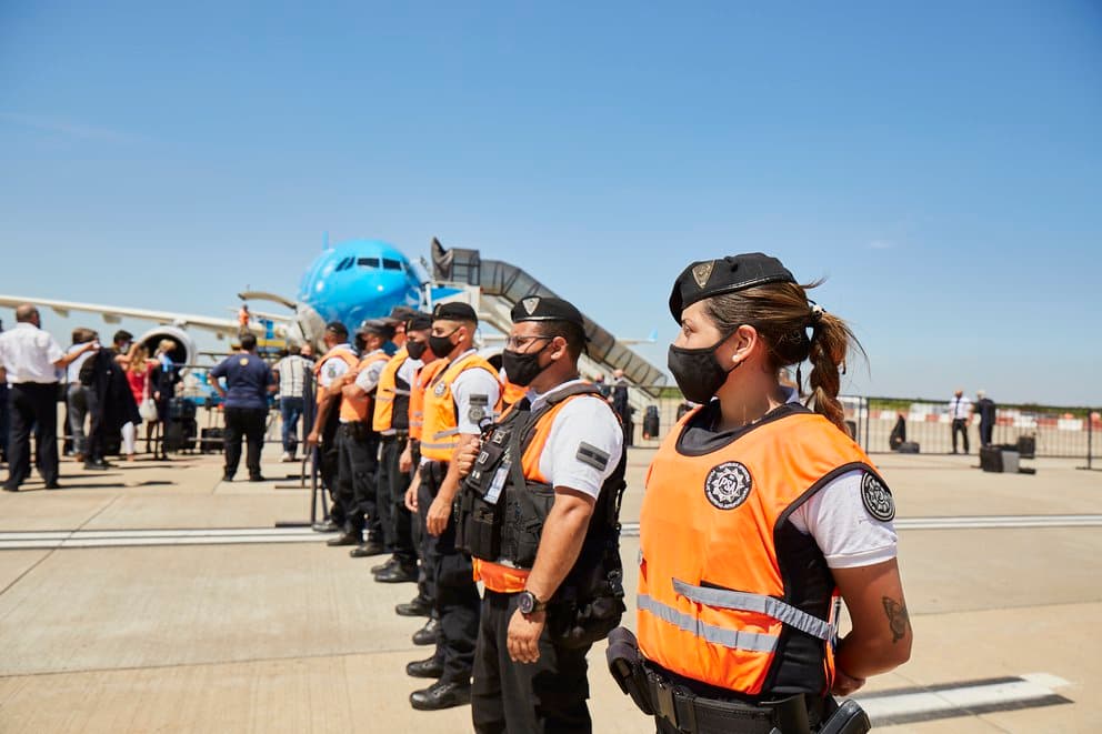Nuevo reglamento de uniformes dispuesto por la Policía de Seguridad Aeroportuaria
