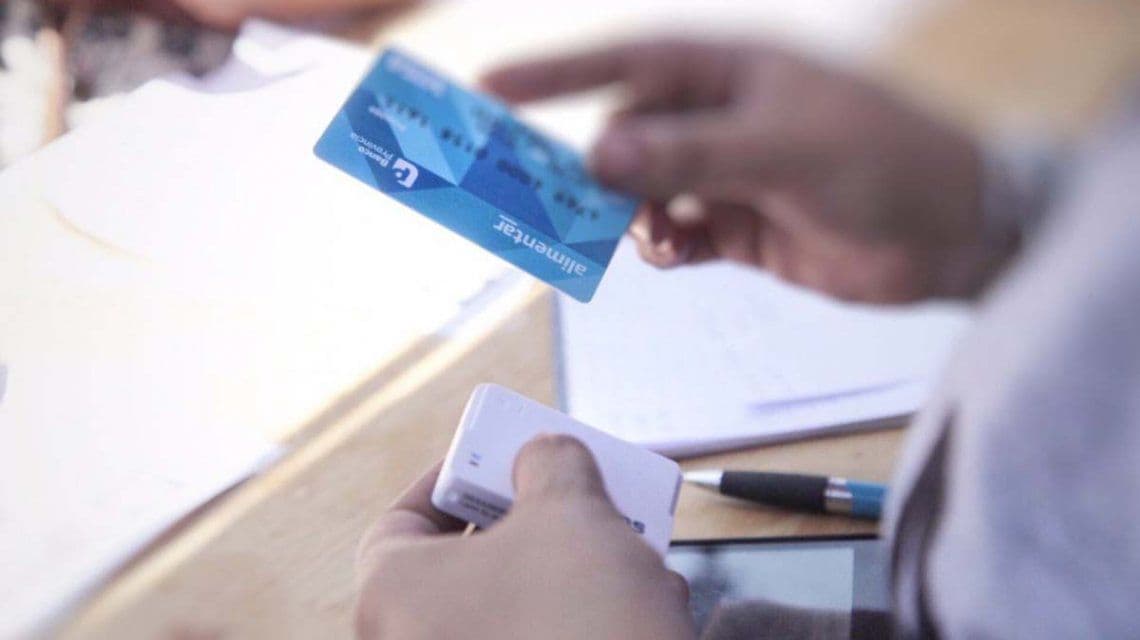 Escándalo en Pinamar: dos funcionarias detenidas por presunto robo de Tarjetas Alimentar
