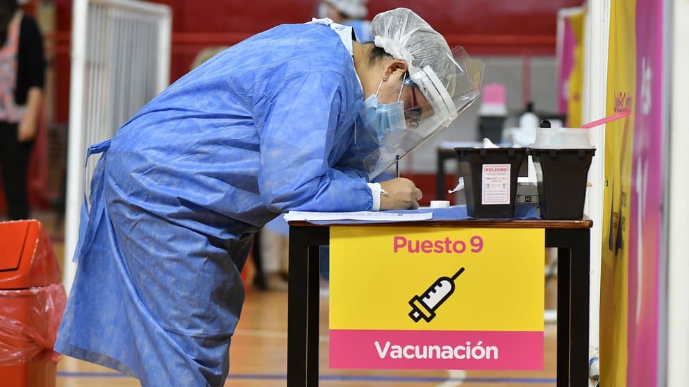 El gobierno porteño abrió el registro para que se vacunen los mayores de 75 años
