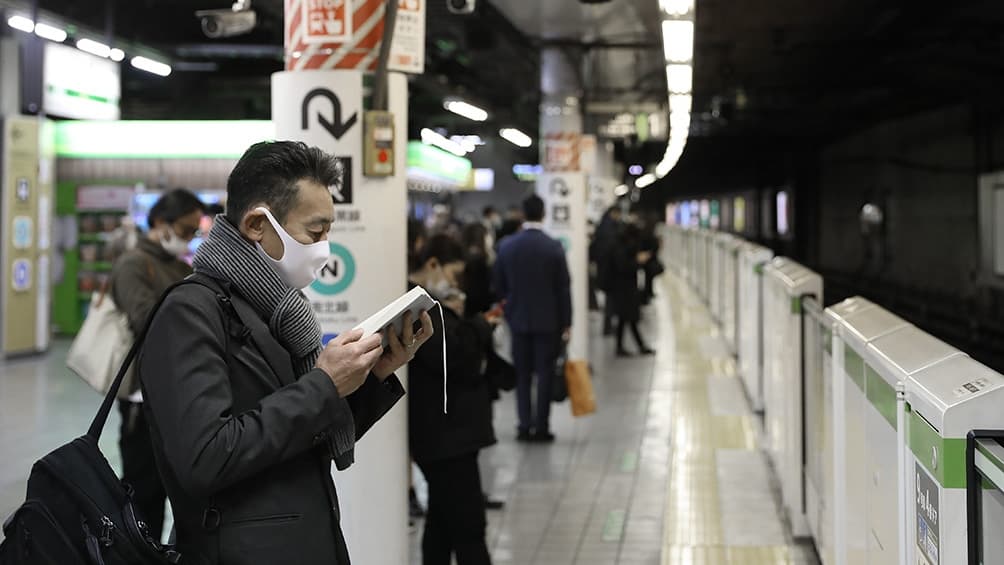 Japón impuso restricciones en tres regiones por aumento de casos de coronavirus