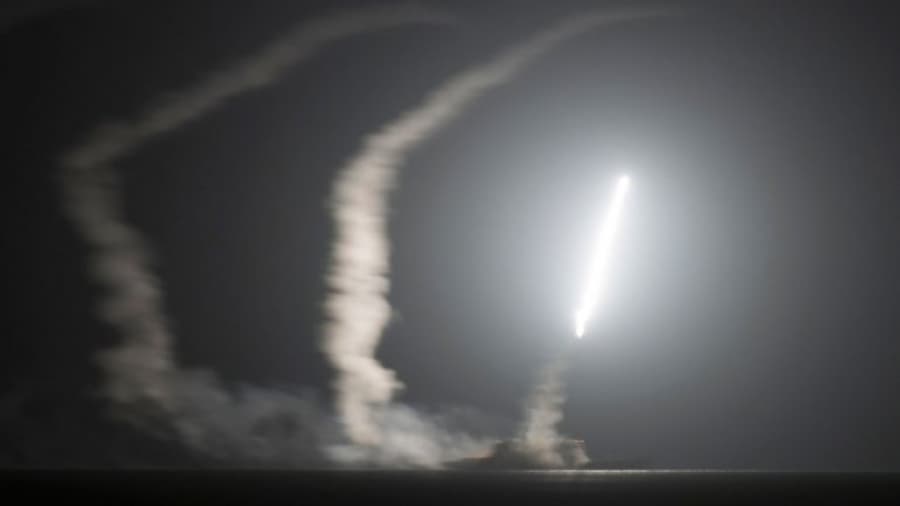 La coalición recrudece la ofensiva y suma objetivos del Estado Islámico en Siria