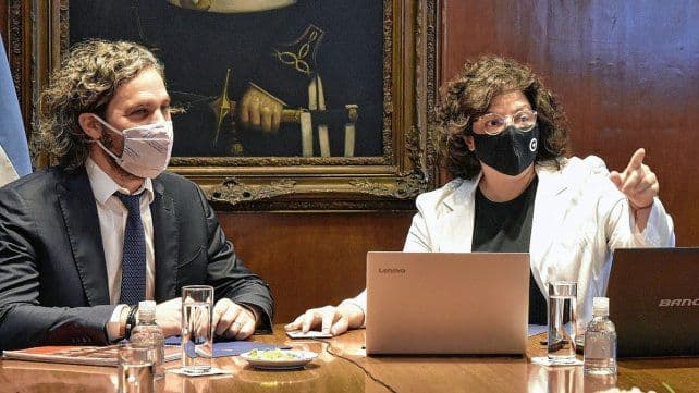 El Gobierno se reúne este miércoles con expertos para analizar nuevas restricciones