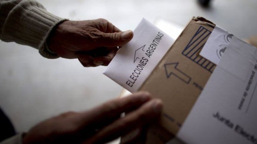 El Gobierno oficializó el cambio de fecha de las PASO y las elecciones Legislativas