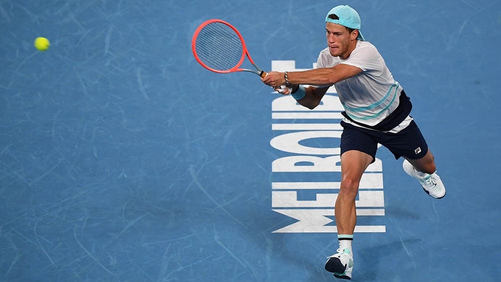 El «Peque» cayó en cuatro sets por 6-3, 4-6, 6-4 y 6-0 ante el español, el mejor tenista sobre polvo de ladrillo de todos los tiempos