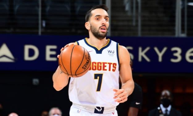 Campazzo sufrió ante una veterana leyenda de la NBA y los Denver Nuggets fueron arrollados por los Phoenix Suns