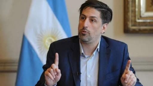 Trotta aseguró que la vuelta a presencialidad será «respetando los marcos epidemiológicos aprobados»