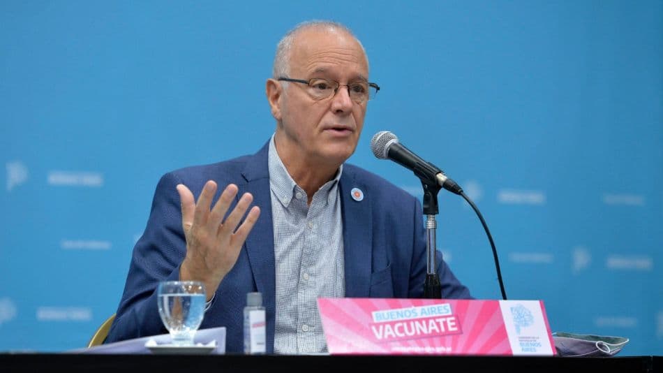 Gollan: «Se registra una caída importante y sostenida de casos»