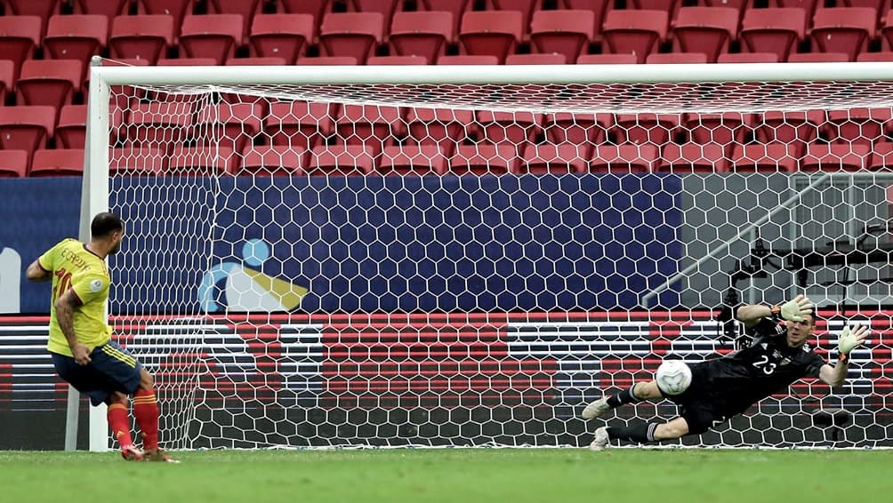 Beto Martínez, el papá de ‘Dibu’: «Siempre fue atajador de penales»