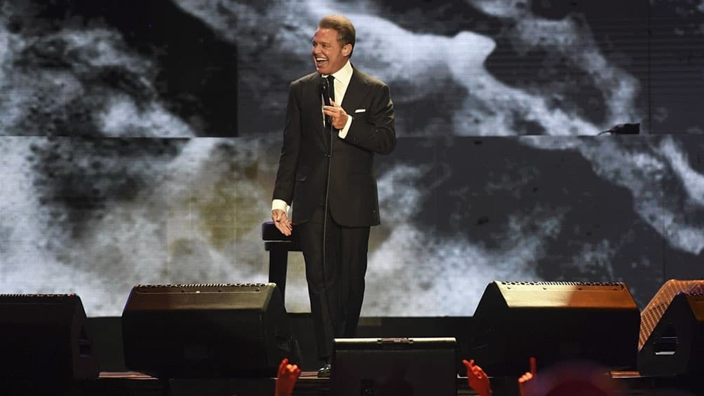 Luis Miguel sufrió un accidente y debió ser operado de urgencia de uno de sus hombros