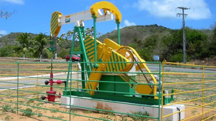 Investigarán a los gobernadores de Río de Janeiro y Acre por Petrobras