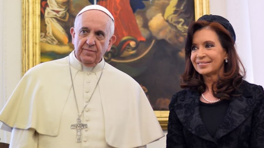 Cristina se verá las caras con Francisco en un encuentro a agenda abierta