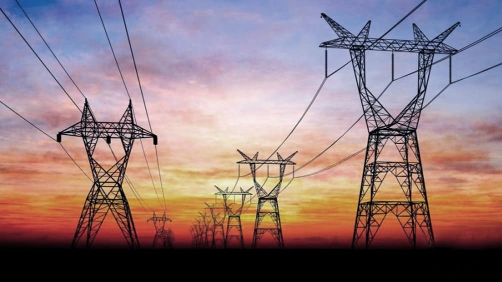 Subió 24% la tarifa de electricidad para grandes usuarios, pero no para comercios y hogares