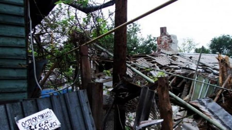 Un bombardeo causó seis muertos en Donetsk a pesar del alto el fuego