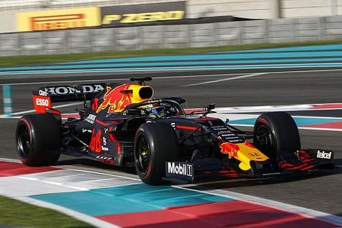 Mercedes retiró la protesta para que le saquen el título a Max Verstappen y pidió mirar hacia el futuro