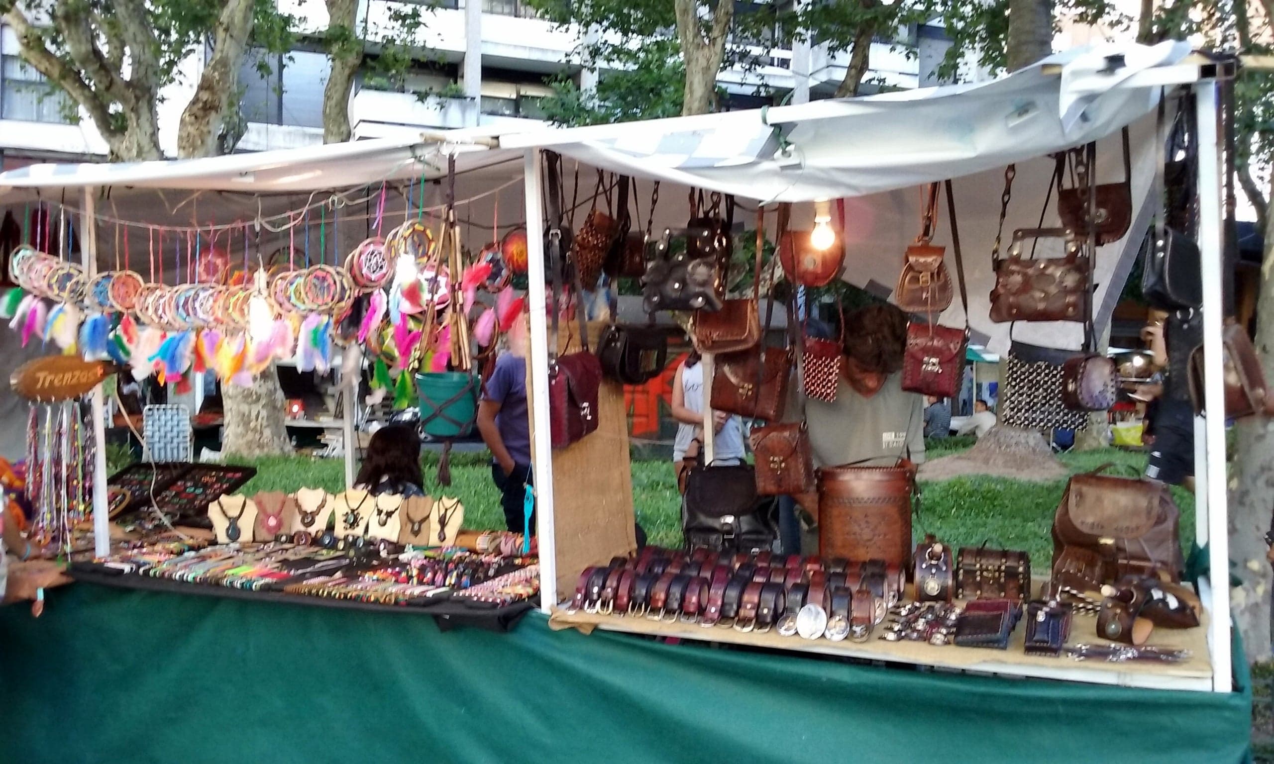 La Ciudad realizará su Feria Navideña en Avenida de Mayo