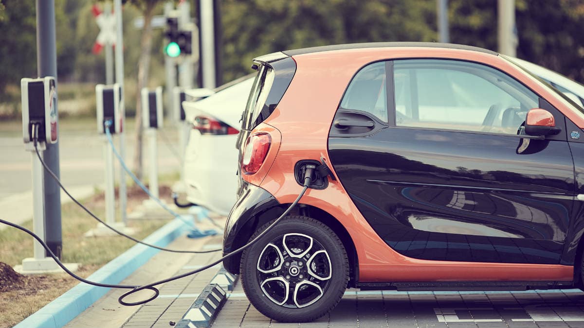 Llega al Congreso el proyecto para fabricar autos eléctricos en la Argentina