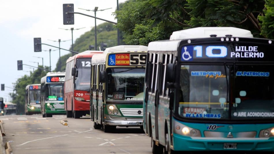 A cuánto subirá el boleto de colectivo en AMBA según el esquema que analiza el Gobierno