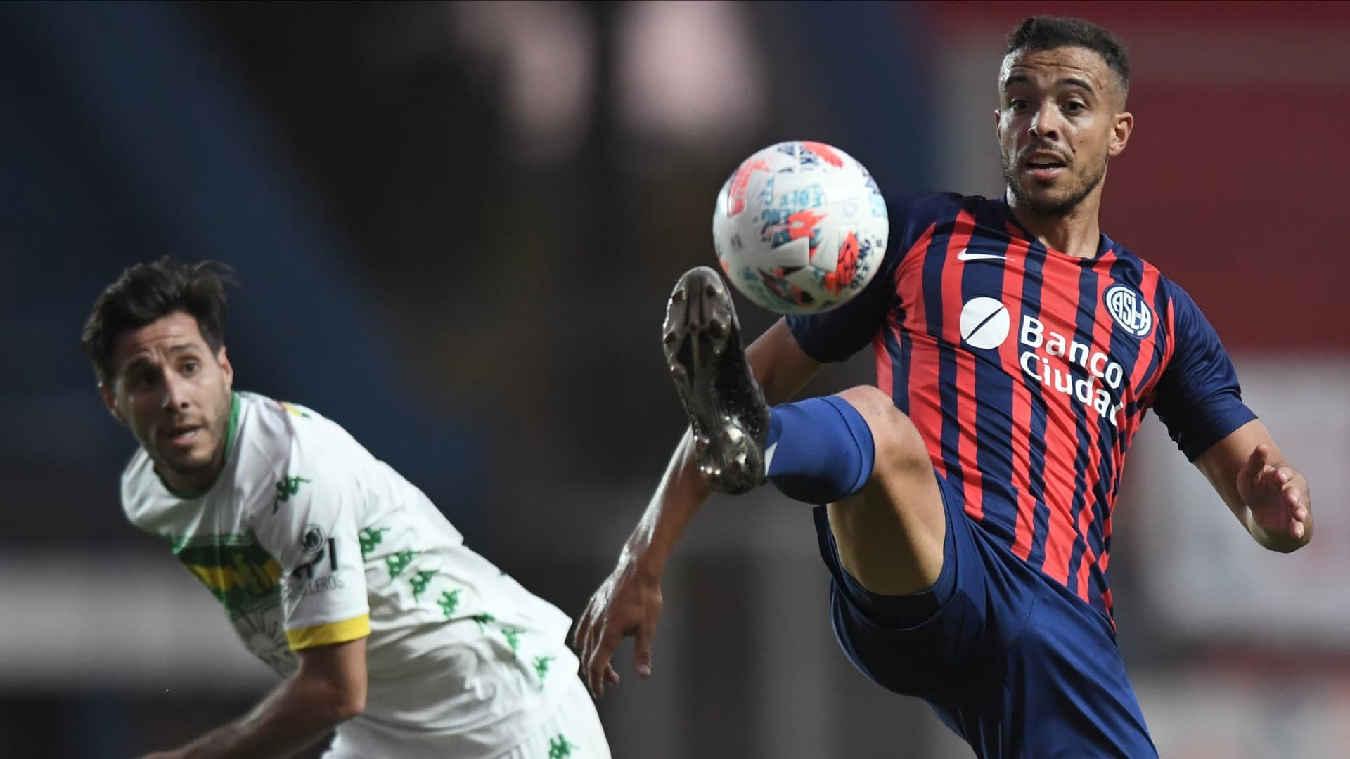 San Lorenzo recibe a Defensa y Justicia con la necesidad de un triunfo