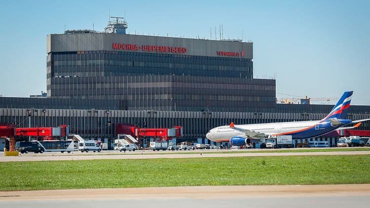 Rusia prohibió la entrada de aviones vinculados al Reino Unido en su espacio aéreo