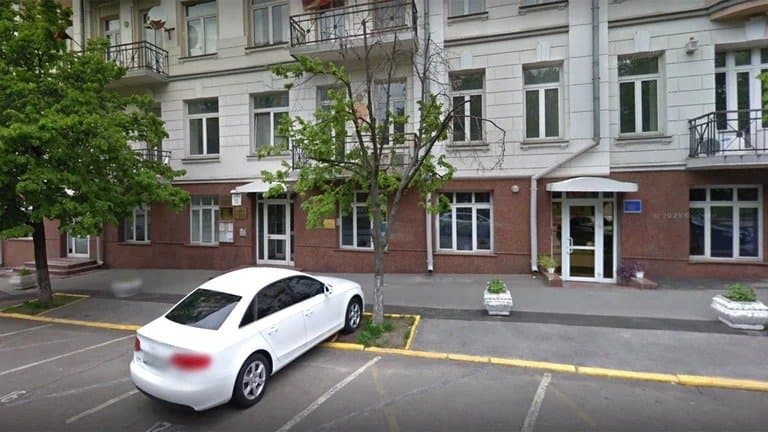 El Gobierno ordenó evacuar la embajada argentina en Kiev