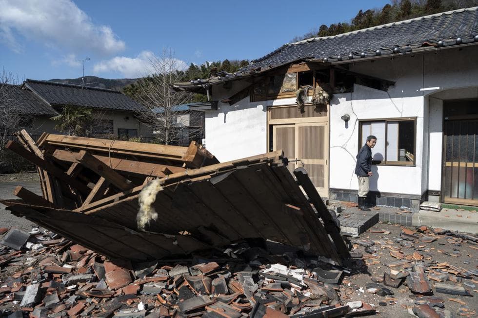 Japón: terremoto de 7,3 grados generó alerta de tsunami y dejó a 2 millones de hogares sin luz