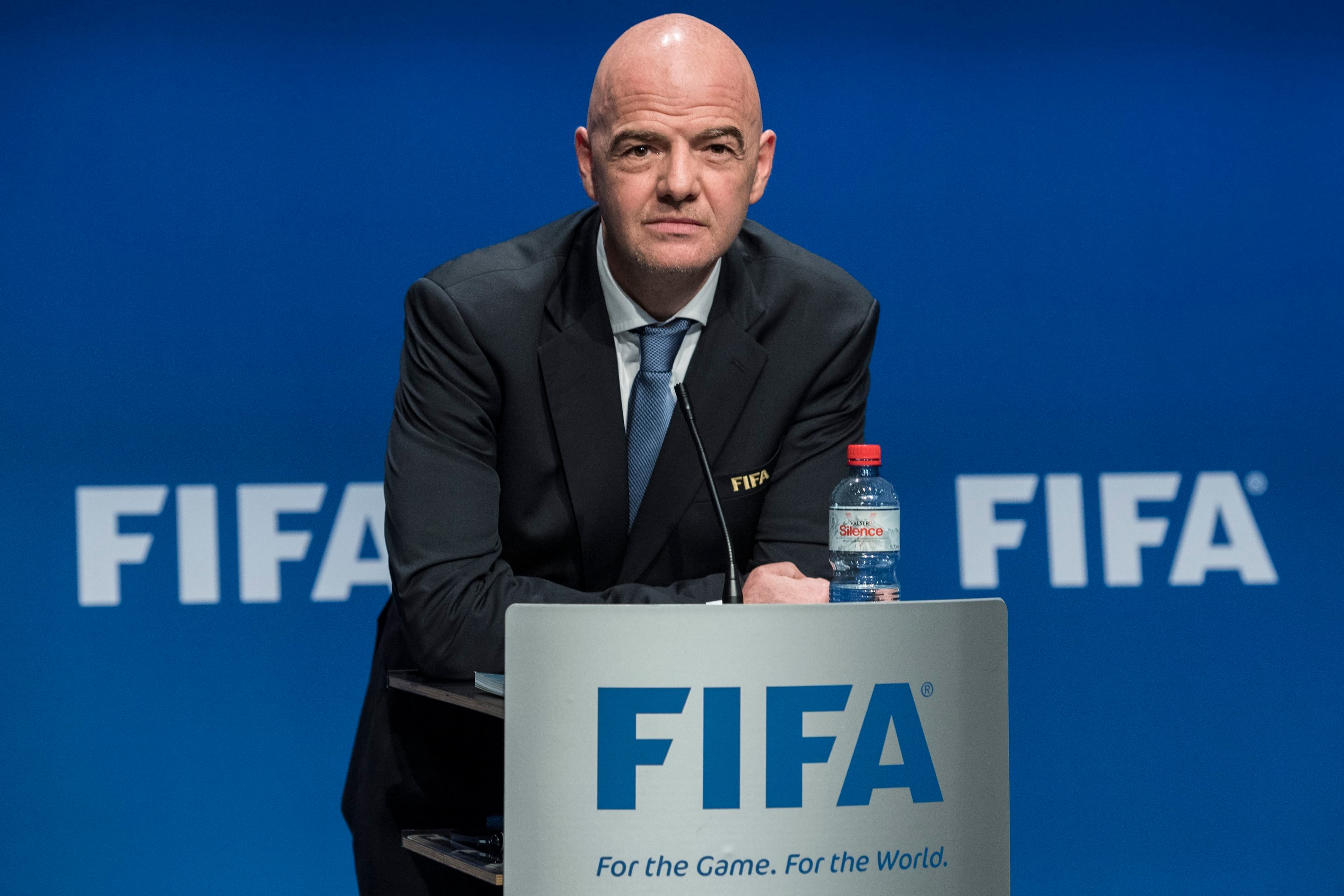 Infantino va por la reelección en FIFA y dio marcha atrás con el Mundial bienal
