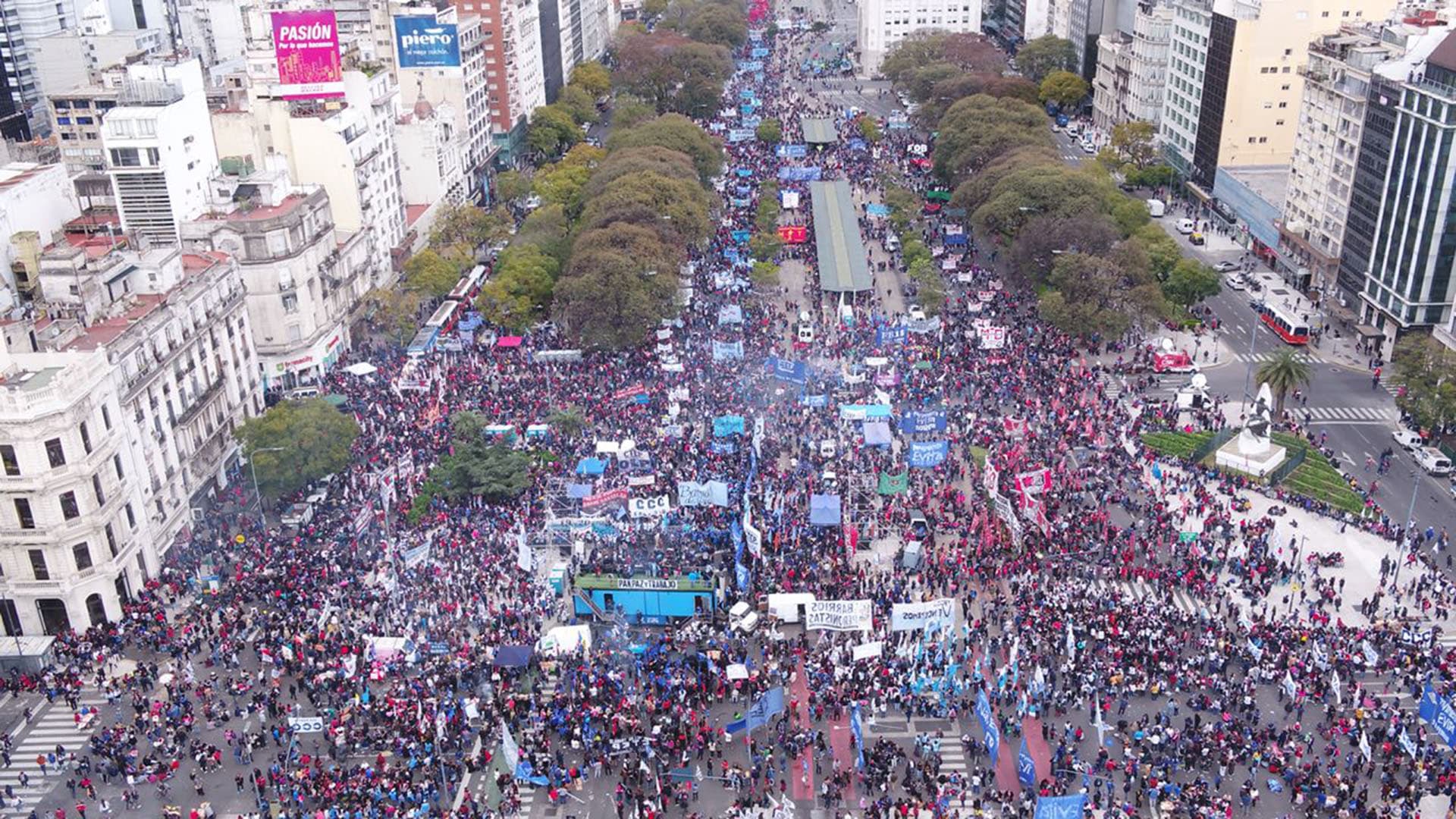 El Gobierno no llegó a un acuerdo con piqueteros por los planes sociales y el miércoles habrá otra protesta