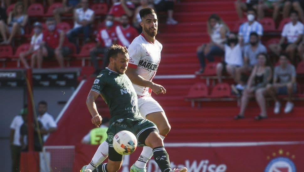 Argentinos y Sarmiento juegan un partido clave en La Paternal